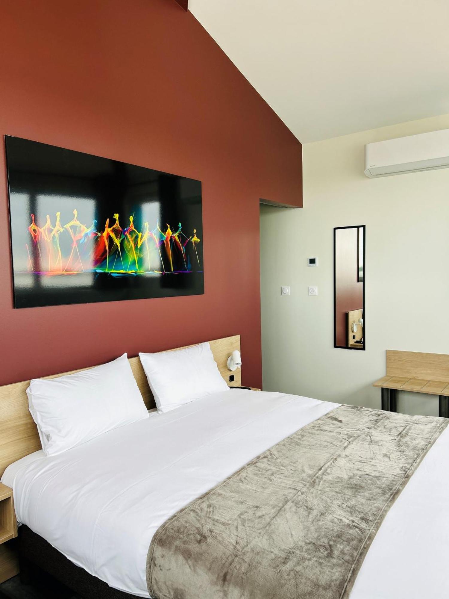 Hotel Wood Inn Bordeaux Aeroport Мериньяк Экстерьер фото
